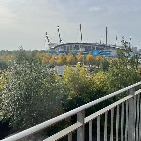 Balcony Apartment - Views Of Etihad Stadium - Near Coop Live Arena - Free Parking Manchester Exterior photo